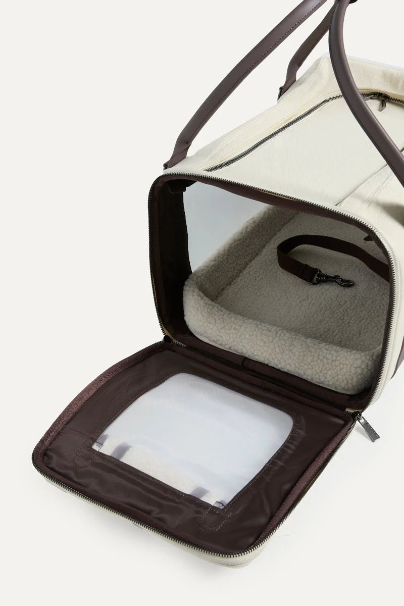 Global Citizen Pet Carrier Bag