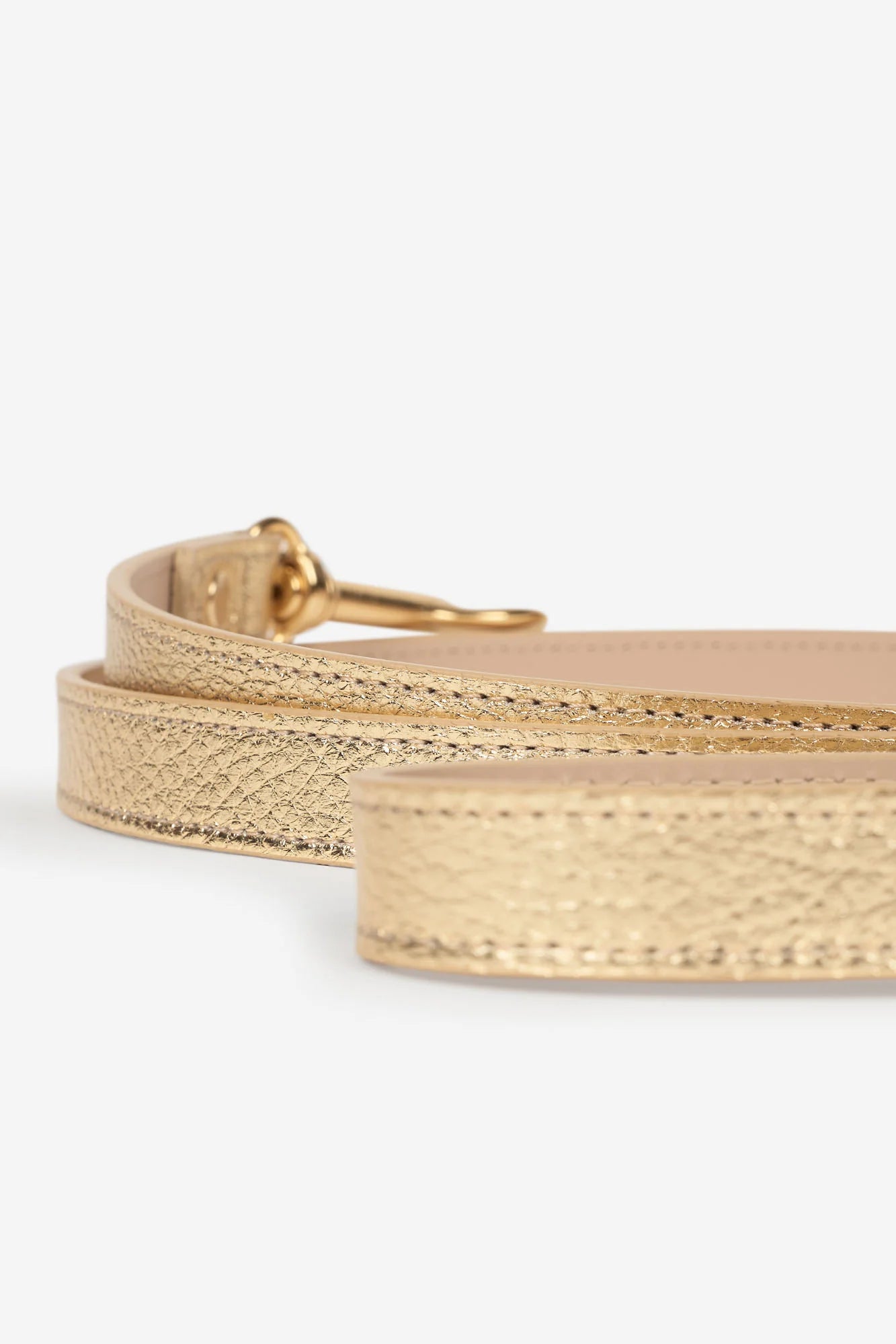 Golden Metal Lead