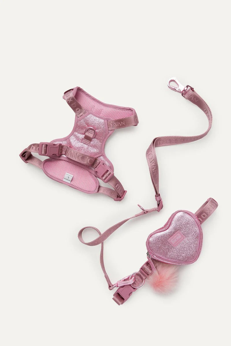 Christian Cowan X  Glitz Walk Set