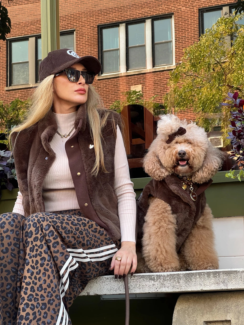 Furlowe Mocha Signature Set