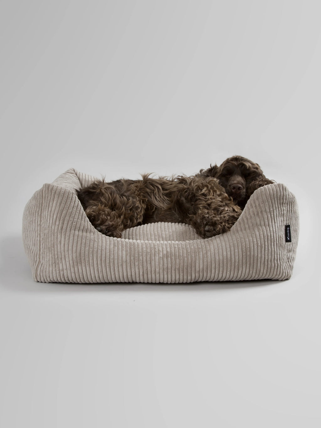 OSCAR Velvet Dog Bed Cappuccino