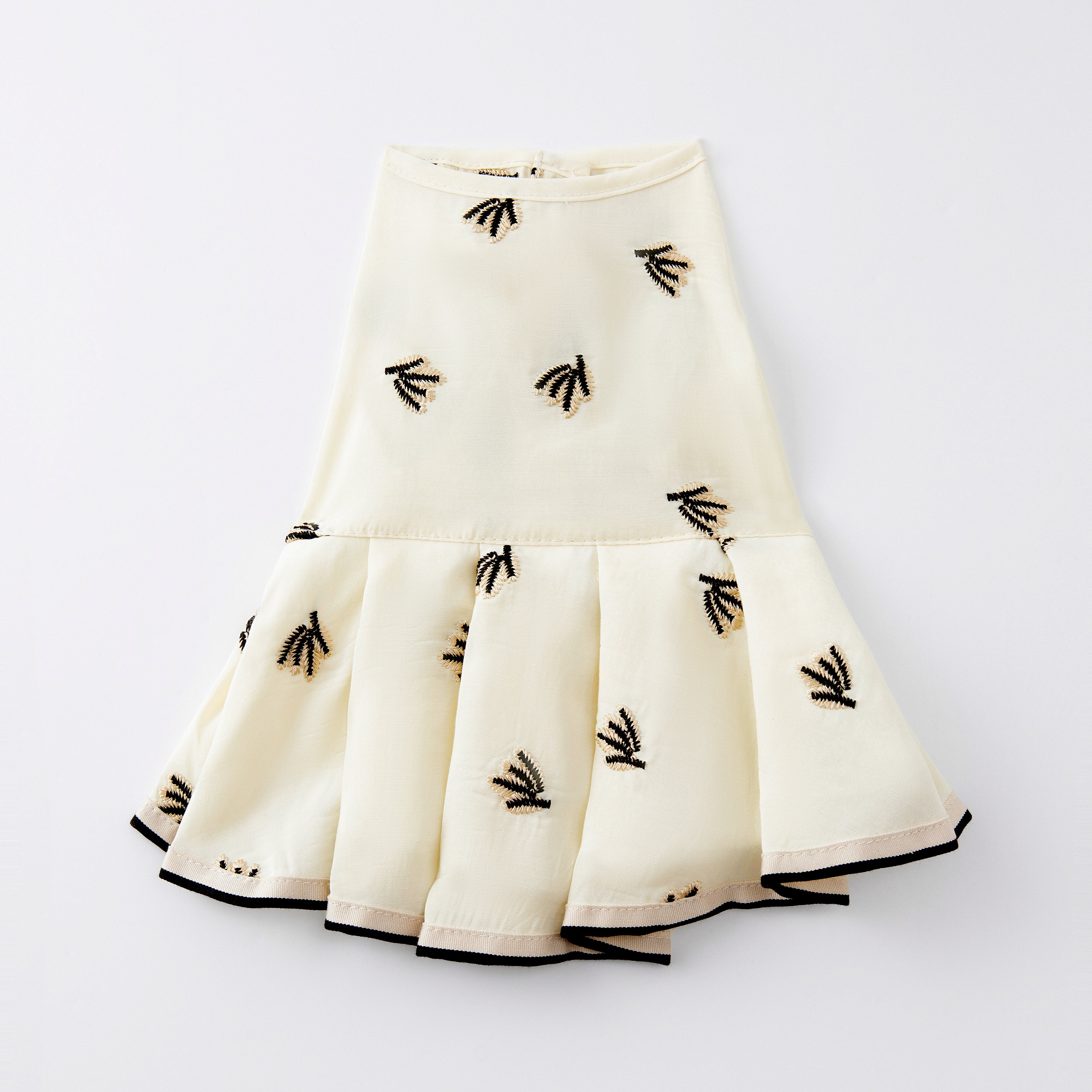 Pleated Dress with Embroider – Cream