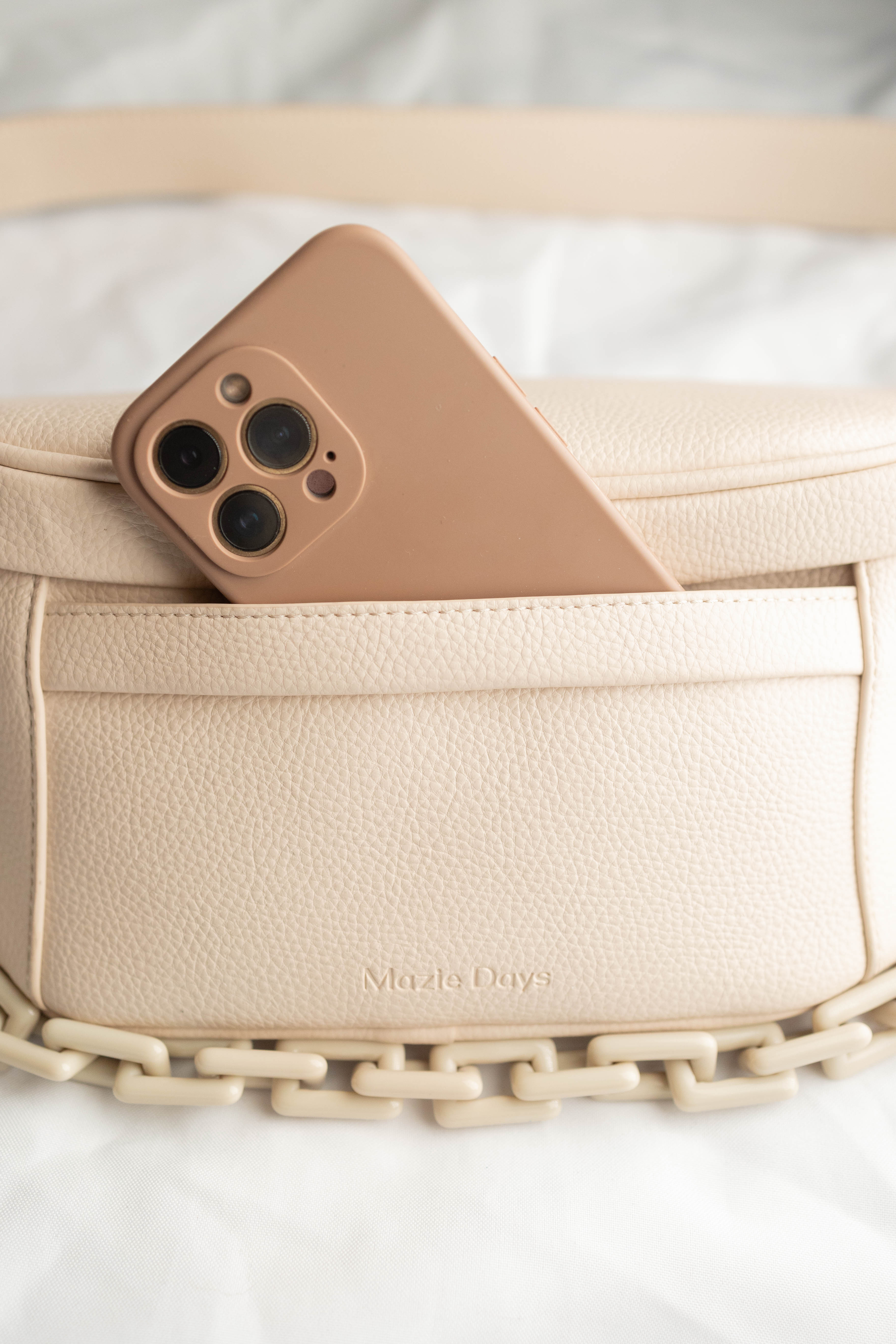 The Canine Carryall — Grand in Beige