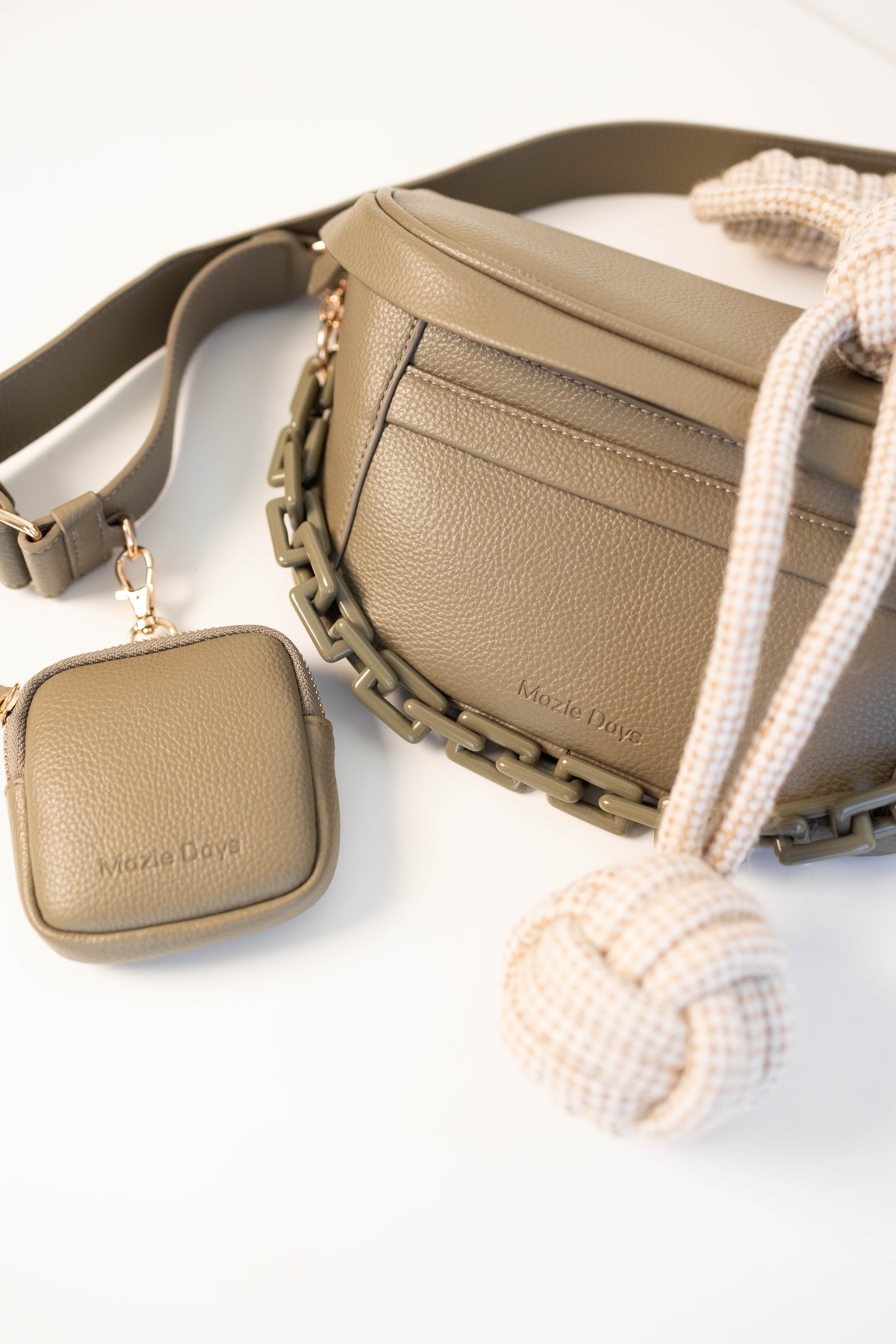 The Canine Carryall — Grand in Olive