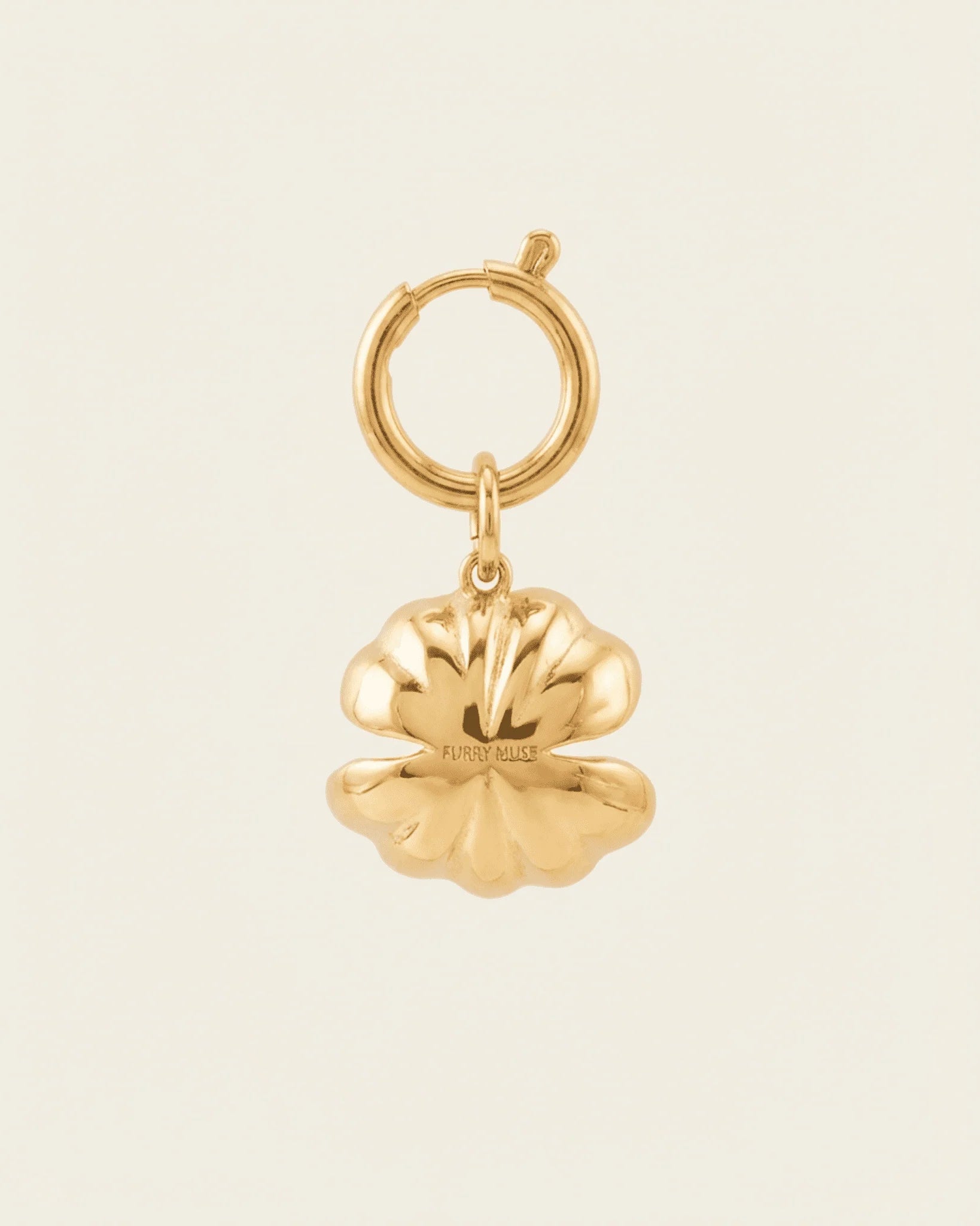 Dreamshell Pendant