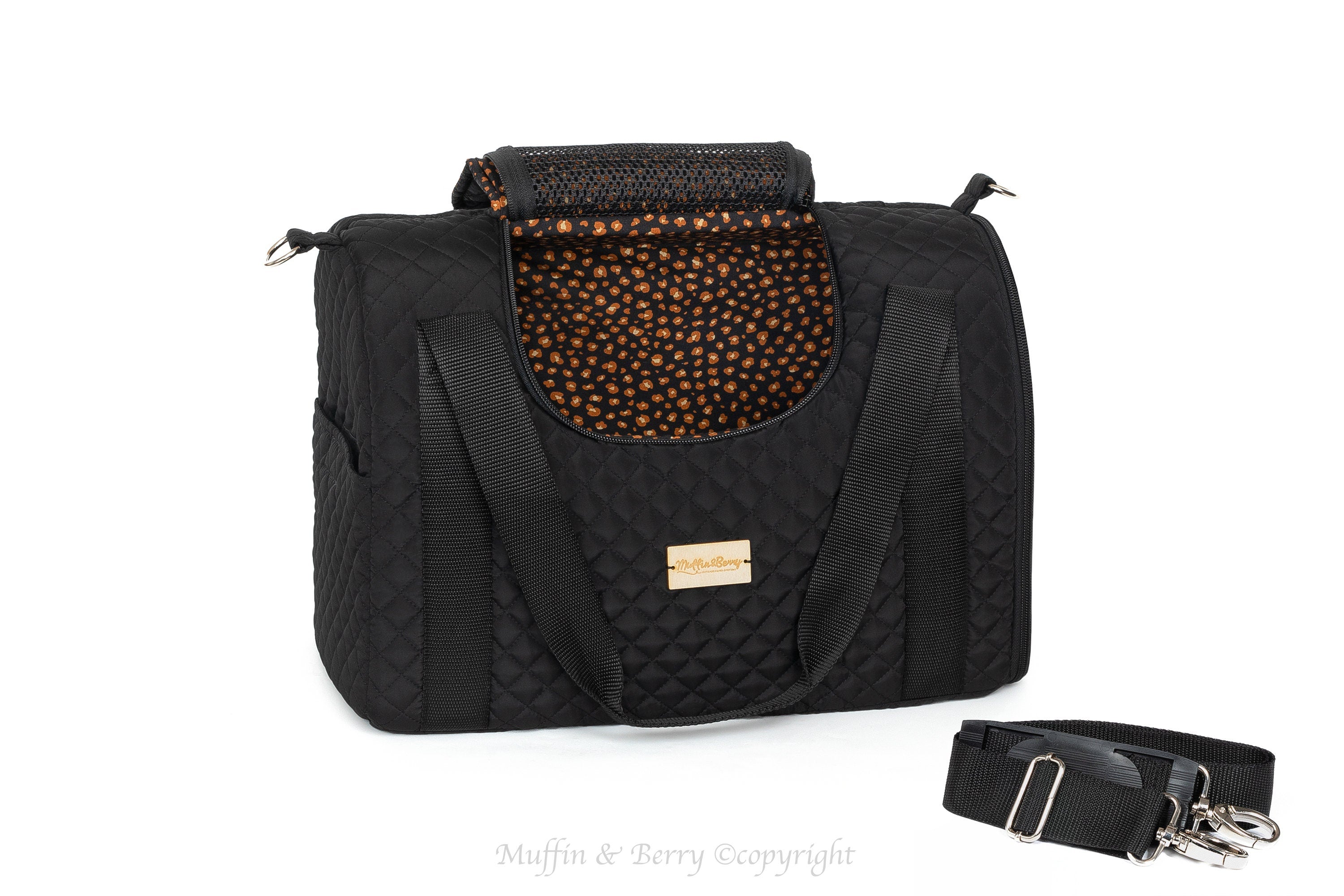 Enclosed Travel Pet Carrier with Waterproof Base