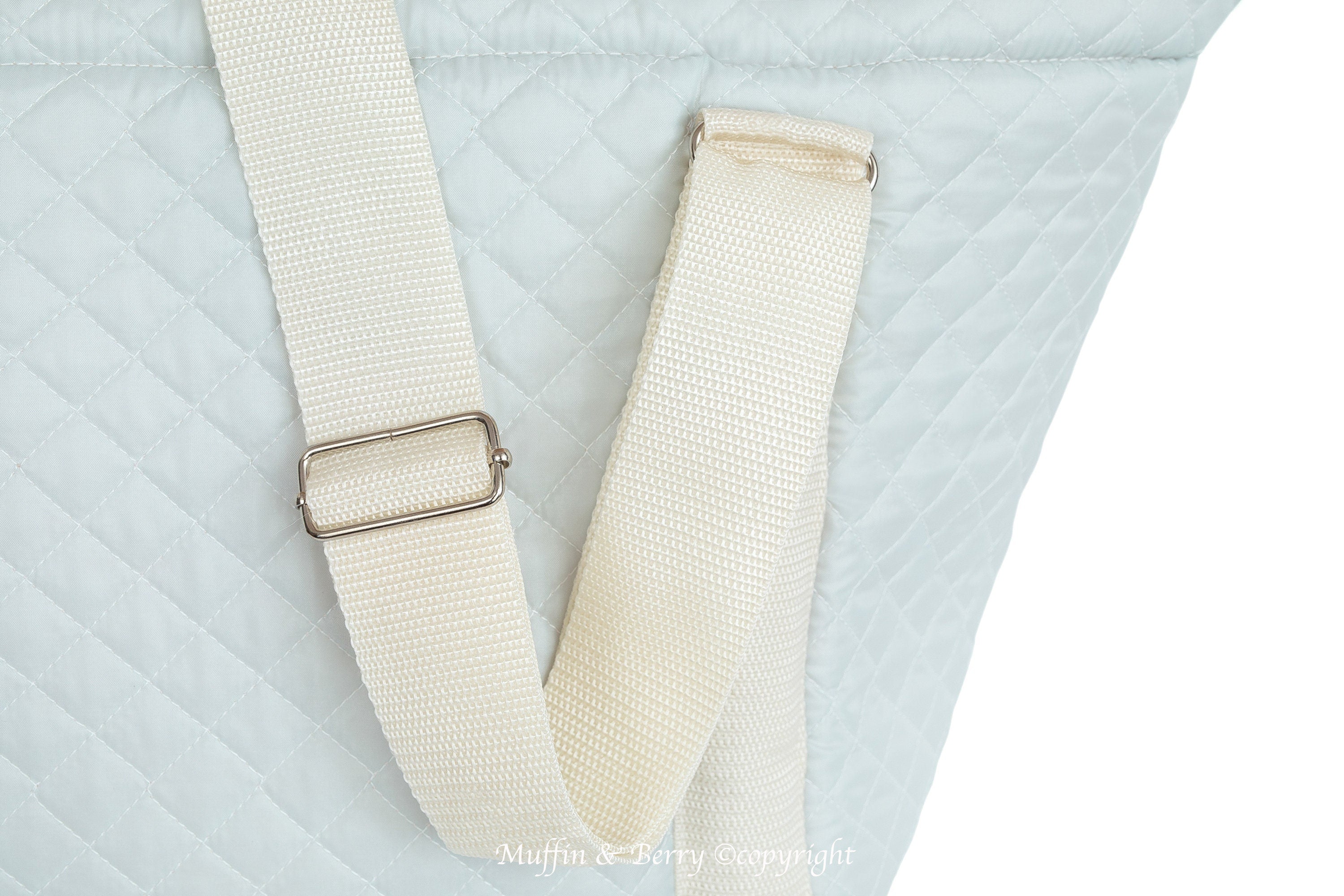 Quilted Luxury Pet Carrier