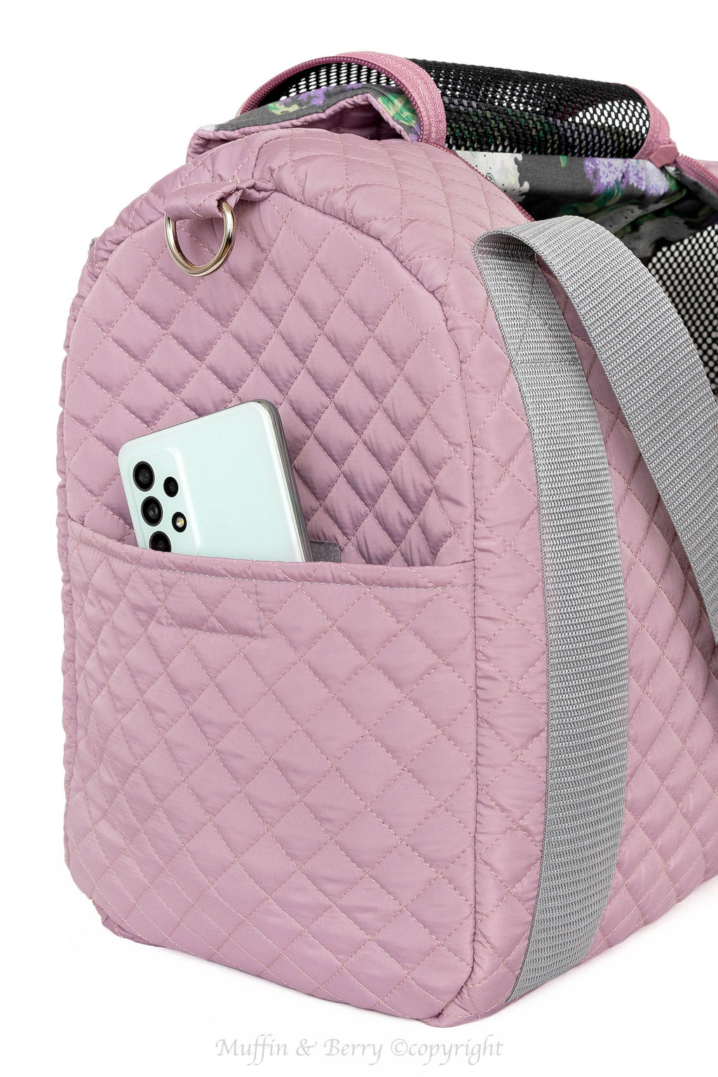 Enclosed Travel Pet Carrier with Waterproof Base