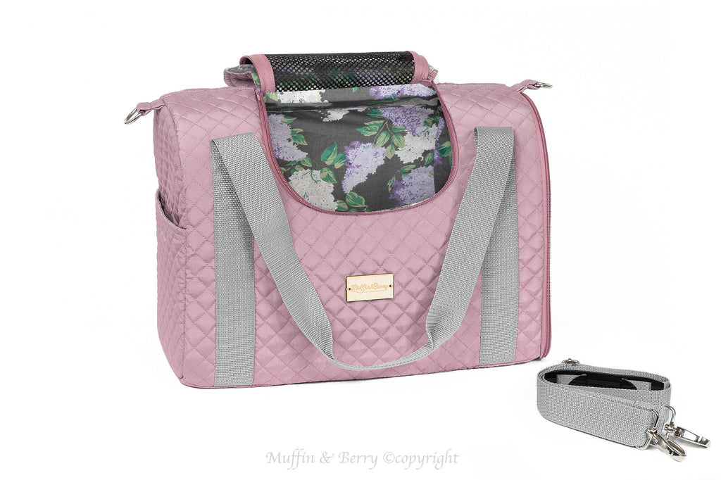 Enclosed Travel Pet Carrier with Waterproof Base