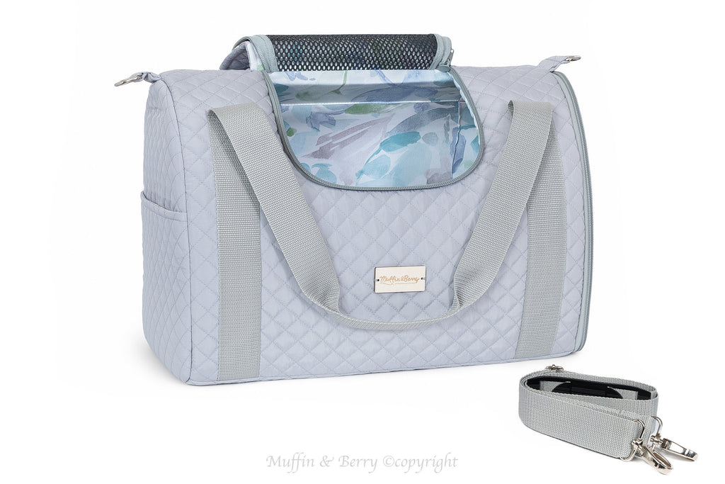 Enclosed Travel Pet Carrier with Waterproof Base