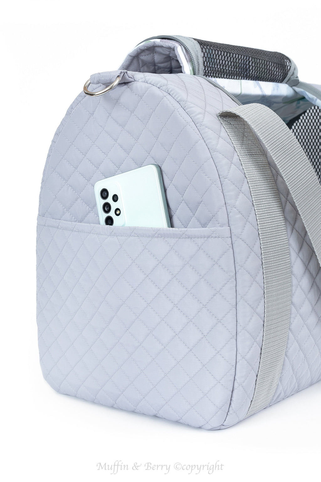 Enclosed Travel Pet Carrier with Waterproof Base