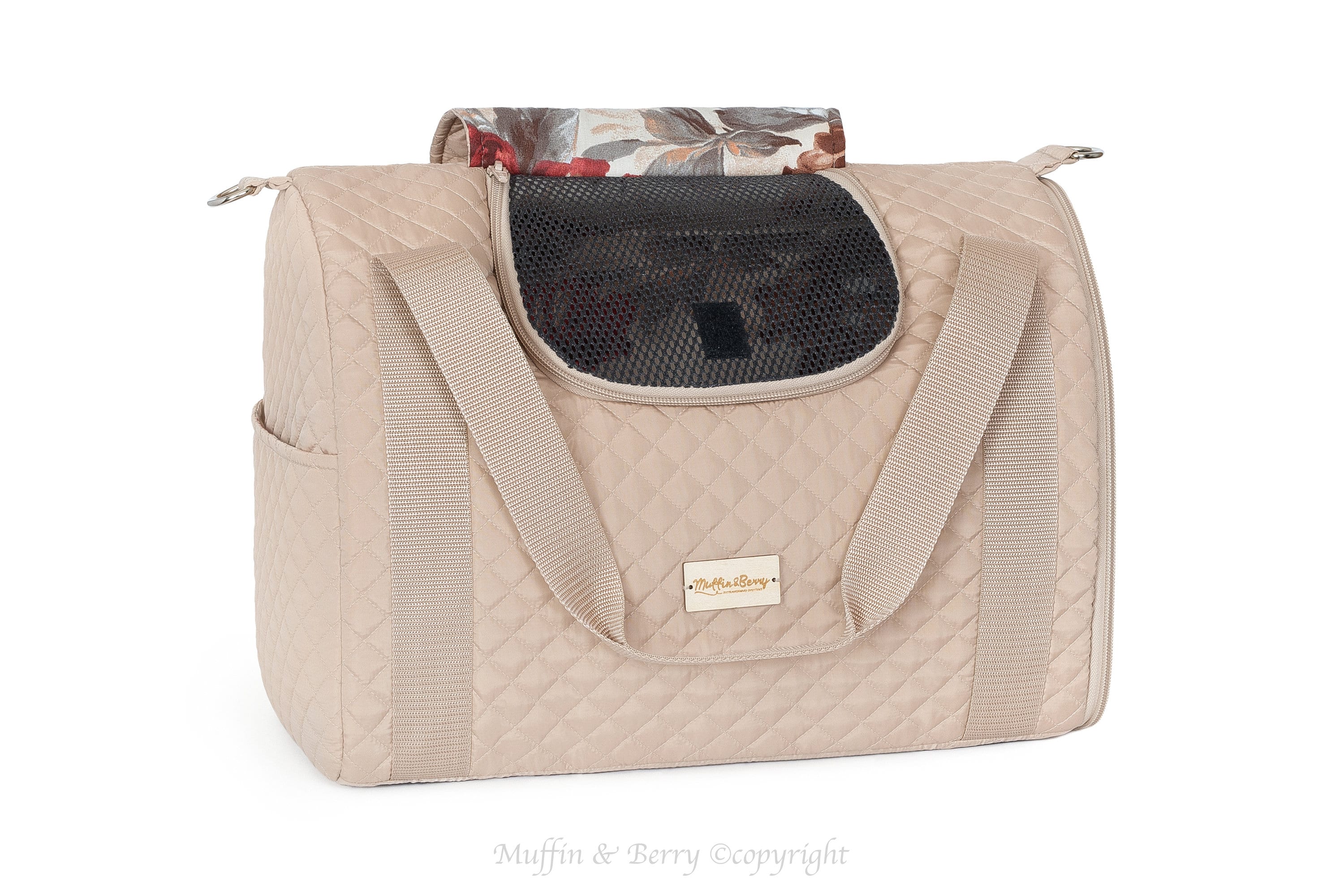 Enclosed Travel Pet Carrier with Waterproof Base