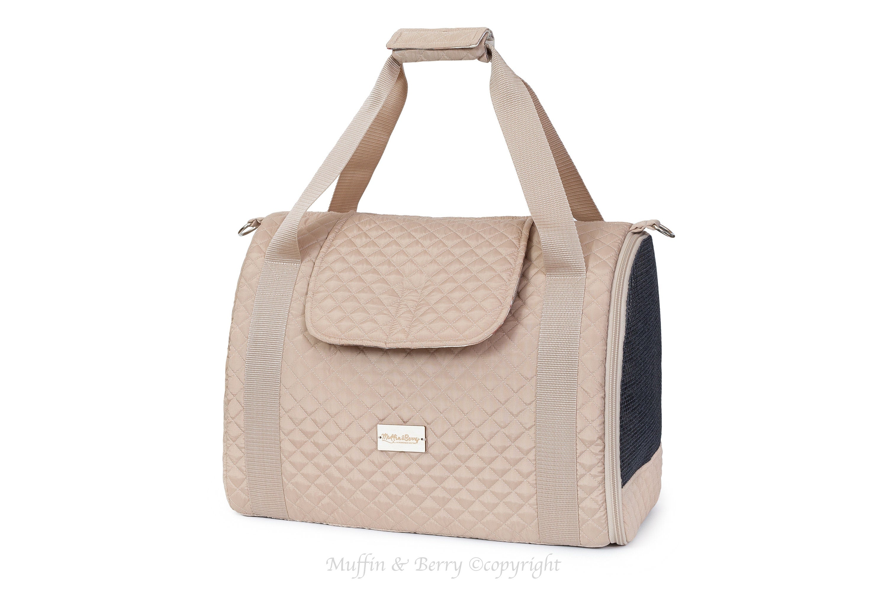 Enclosed Travel Pet Carrier with Waterproof Base