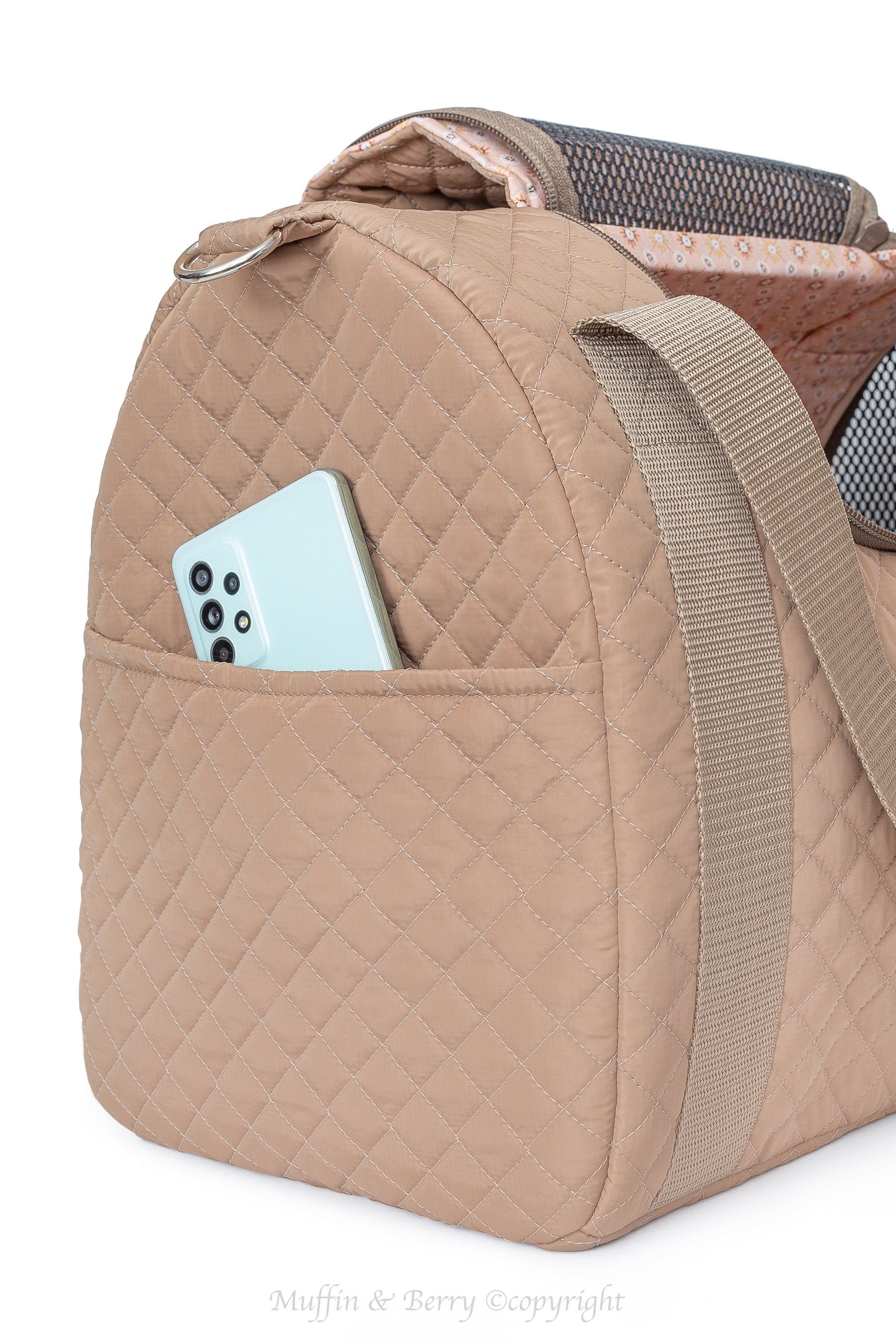 Enclosed Travel Pet Carrier with Waterproof Base