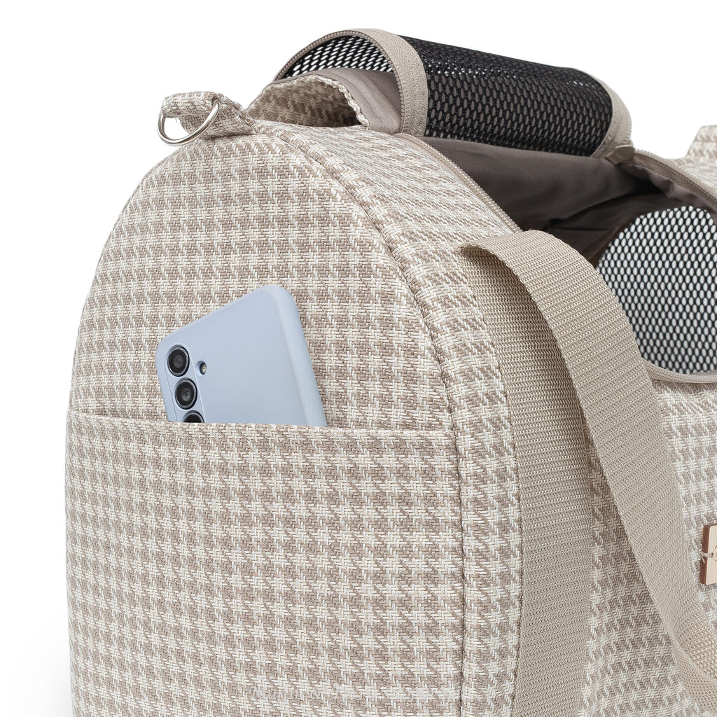 Enclosed Travel Pet Carrier 