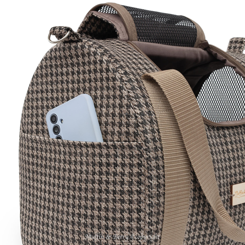 Enclosed Travel Pet Carrier