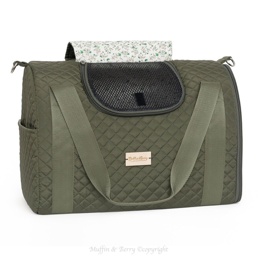 Enclosed Travel Pet Carrier with Waterproof Base