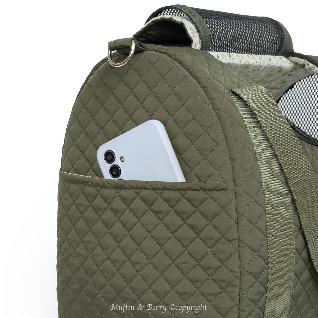 Enclosed Travel Pet Carrier with Waterproof Base