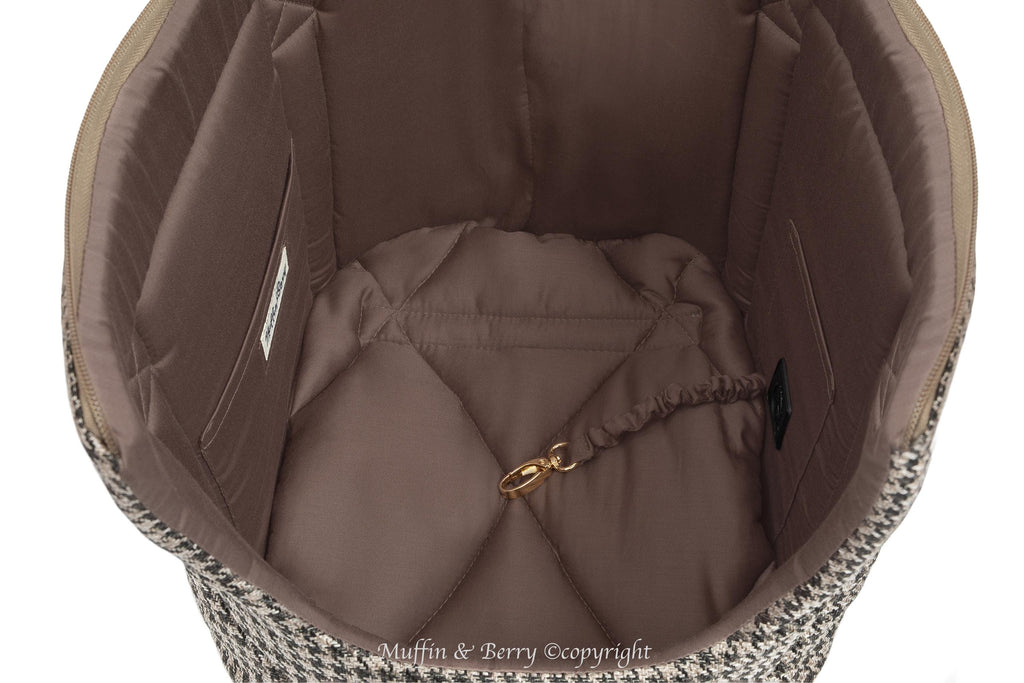 Houndstooth Tweed Luxury Pet Carrier 