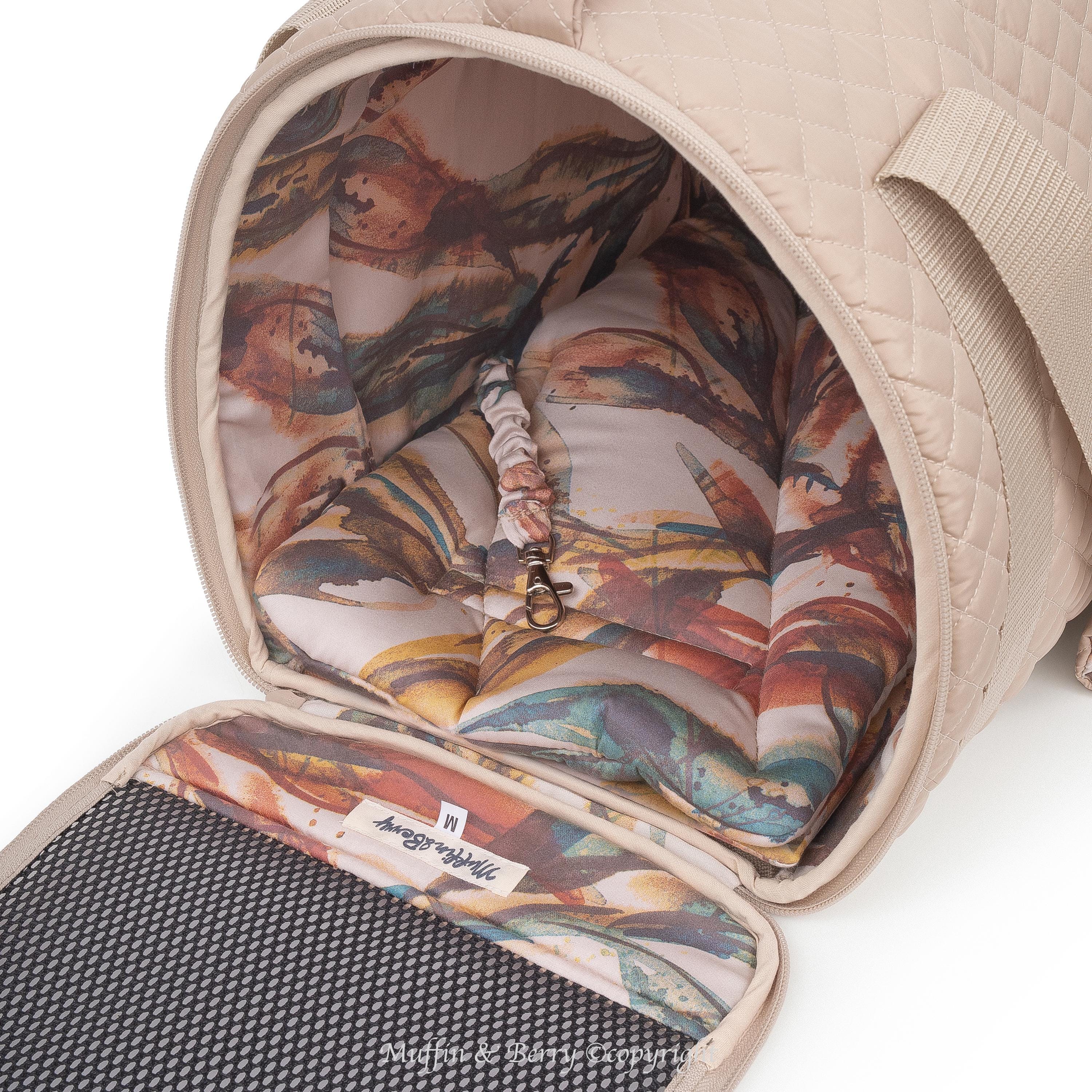 Enclosed Travel Pet Carrier with Waterproof Base